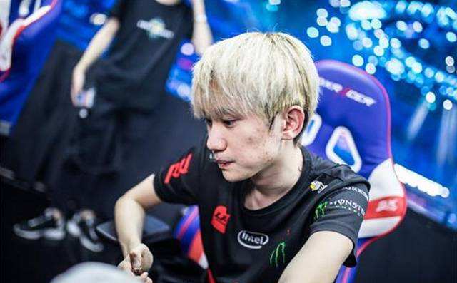 引出慢脚内 引出慢脚内