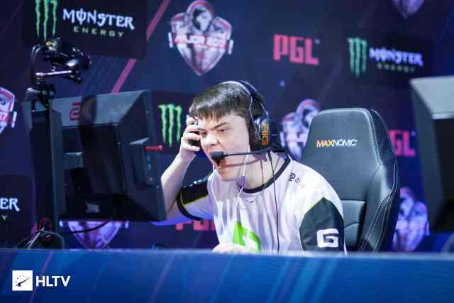 期节奏松动 期节奏松动